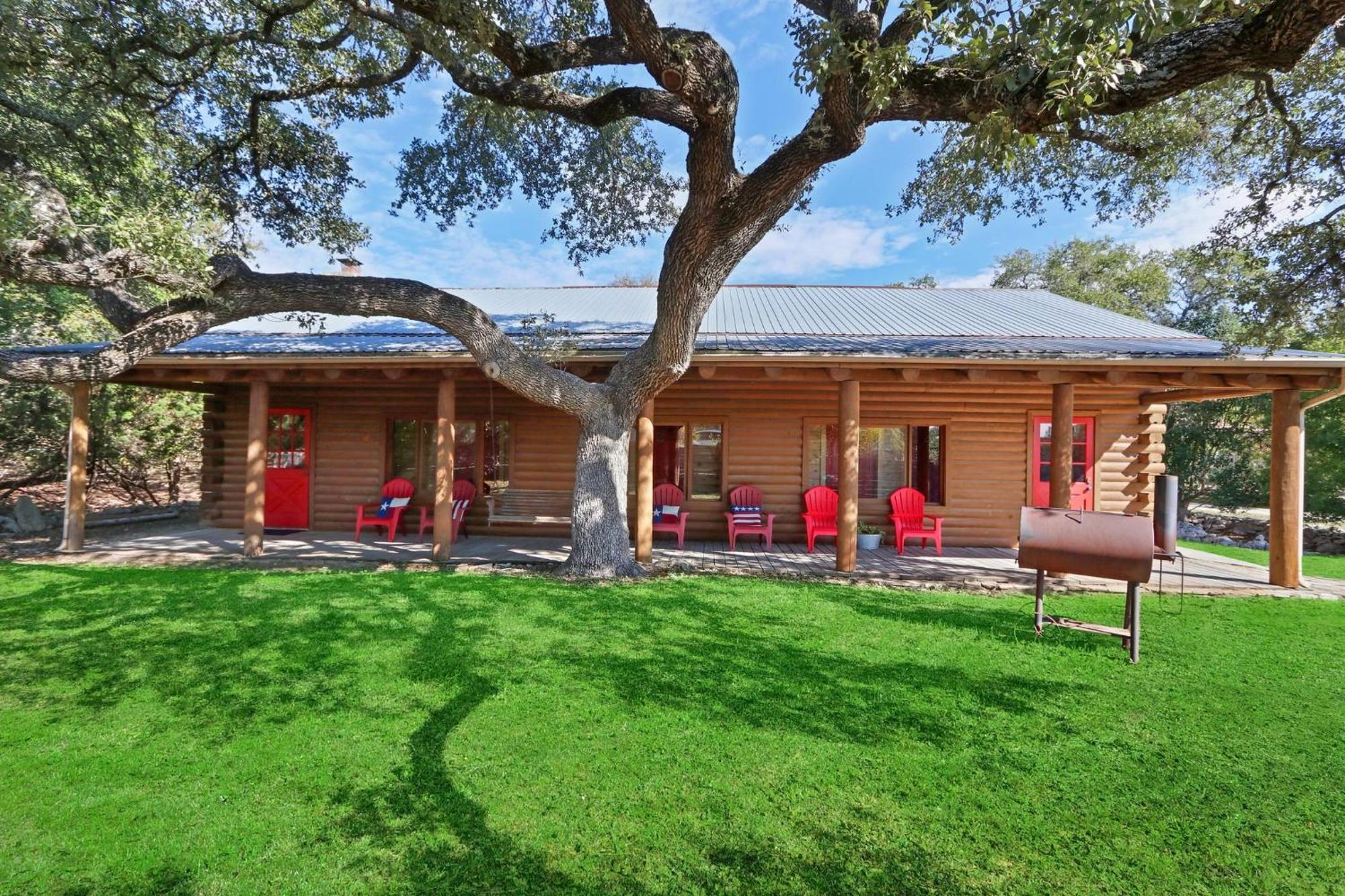 Wimberley Log Cabins Resort And Suites- Unit 3 Exterior photo