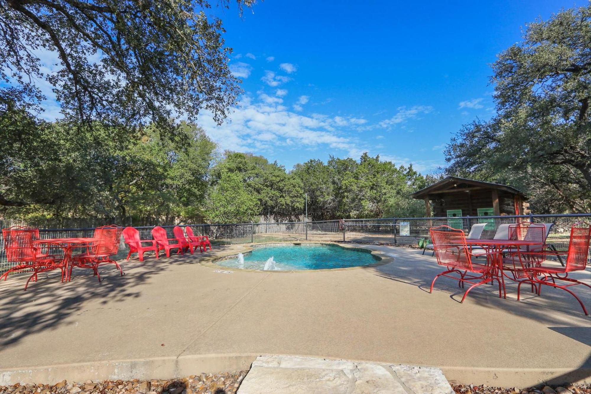 Wimberley Log Cabins Resort And Suites- Unit 3 Exterior photo